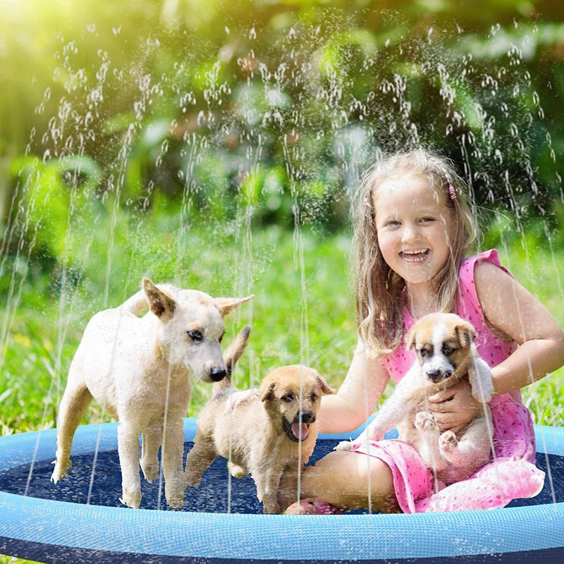 piscina de perros y niños refrescante